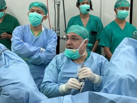 2nd live surgical transmission of an En bloc HoLEP case (155 cc) during the InaSER meeting in Bali